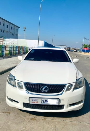 GS300 Full Option ឡានស្អាតអត់បុក អត់ប៉ះ