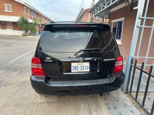 Highlander 2002 V4 Pong1