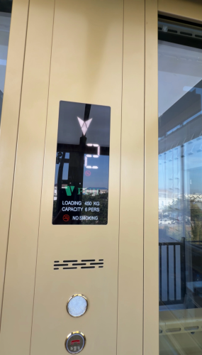 Home lift បានតម្លើងជូនអតិថិជនហើយ 450kg 3ជាន់ កញ្ចក់ខ្មៅ ពណ៍មាស