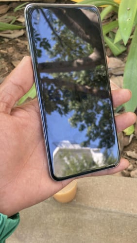 Honor 200 លក់និងវៃដូរ