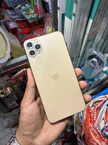 iPhone 11 Pro Max LLA 256g 98% នៅស្កេនហ្សុីនទាំងអស់