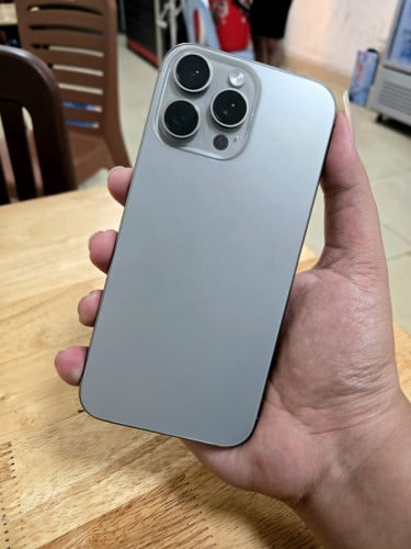 iPhone 16 Pro Max CH 256GB 99.99%