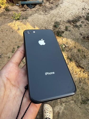 iPhone 8 64GB