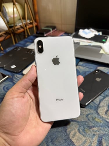 iPhone XS Max 64G លក់120$ អេក្រង់GX អត់ស្គេន