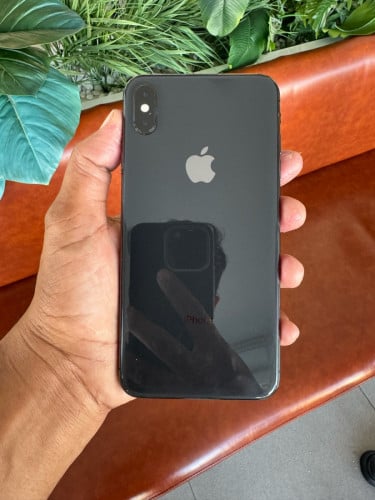 iPhone Xsmax 64G អេក្រង់​Gx អត់ស្កេន👉$105