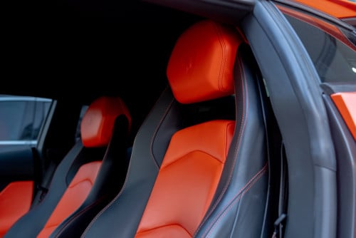 Lamborghini aventador (គោរព្រៃអភិជន)
