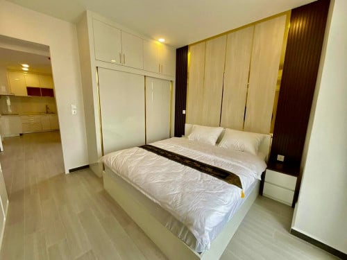 LUXURIOUS ONE BEDROOM FOR RENT-OLYMPIC 🍀