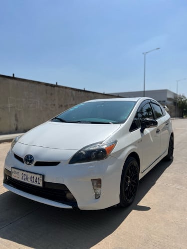 Prius 2014 Option 5