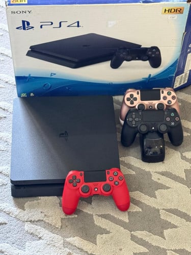 PS4 មួយតឹក