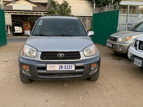 Rav4L ឆ្នាំ 2001 ប៉ុង1 ឡានស្អាត