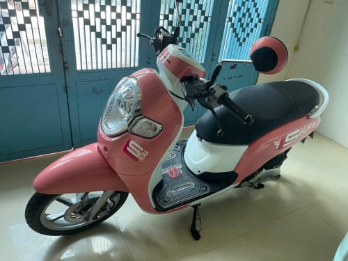 Scoopy 2020 NCX Company