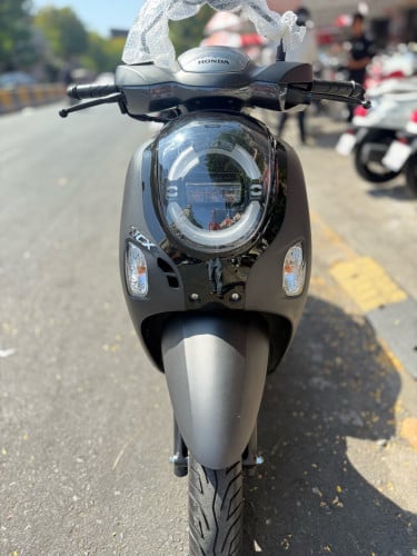 Scoopy smart key 2025. ក្រុមហ៊ុន​ នៅស្អាត017 8888 25. 070 6666 16