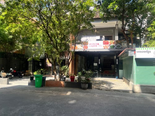 Shops for rent in downtown area