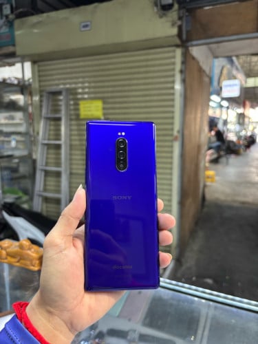 Sony Xperia1 64G Ram6G Sim1 Japen ម៉ាសុីនអេក្រង់ស្រុីន