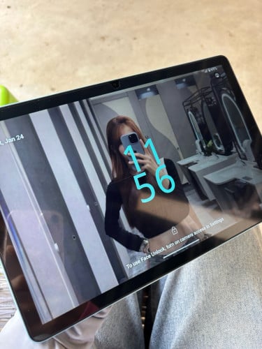 Tablets  លក់ប្រយ៉ាប់លុយបង់សាលា