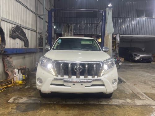 Toyota LandCruiser Prado TXL 2014 V4 2.7L សាំង កៅអី 3 (គីឡូតិច)