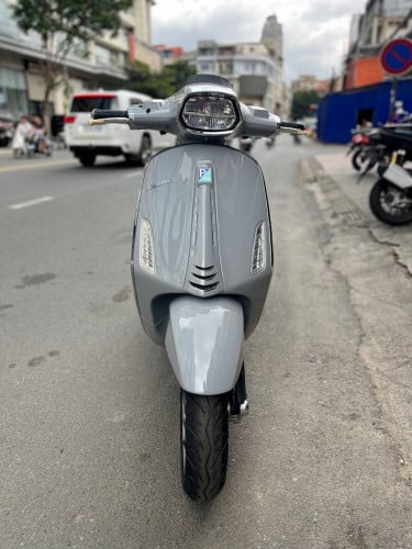 Vespa 2024/125cc