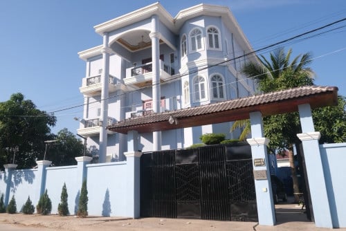 Villa for urgent sale 1090999$ at kamboul phnom penh