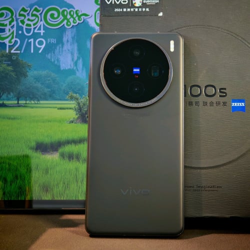 Vivo X100s  5G (វ៉ៃដូរបាន)មានធានាច្បាស់លាស់ត្រឹមត្រូវ
