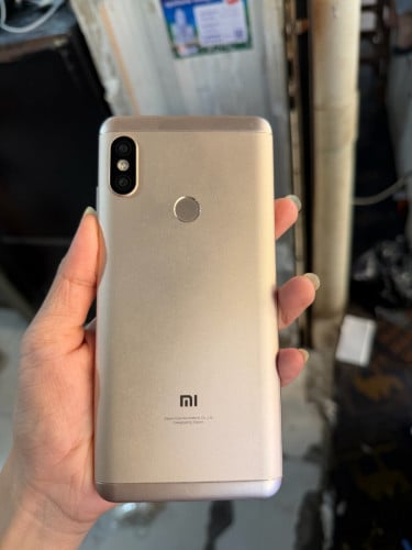 xiaomi នៅស្អាត 100000៛