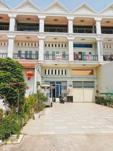 ផ្ទះលក់នៅវាលស្បូវ ច្បារអំពៅ