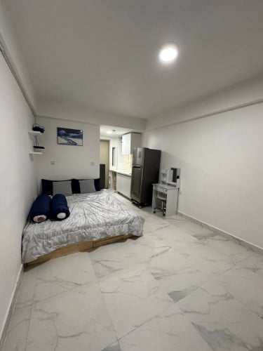 ខុនដូជួលទីតាំងទឹកថ្លា