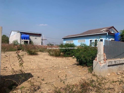 ដីលក់បន្ទាន់តម្លៃធូរៗ មានប្លង់រឹង ដីបុកគ្រឹះរួច