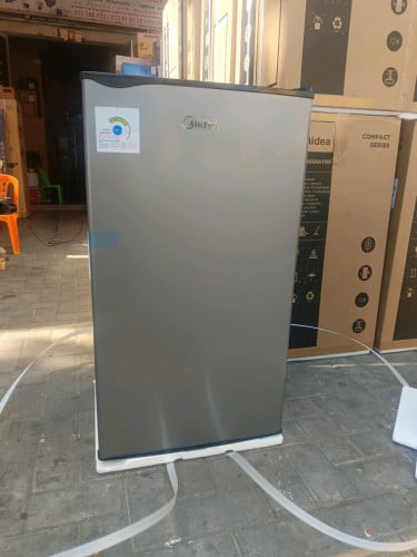 មានលក់ទូទឹកកក 0.8 តឹក Midea ថែមឆ្នាំង អ៊ុត+នាឡិកា