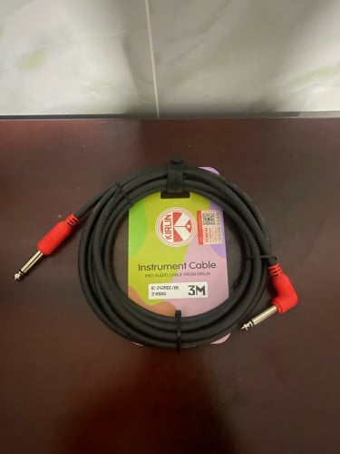 ខ្សែរដោតហ្គីតា  3M $7 6M $10 Guitar Cable