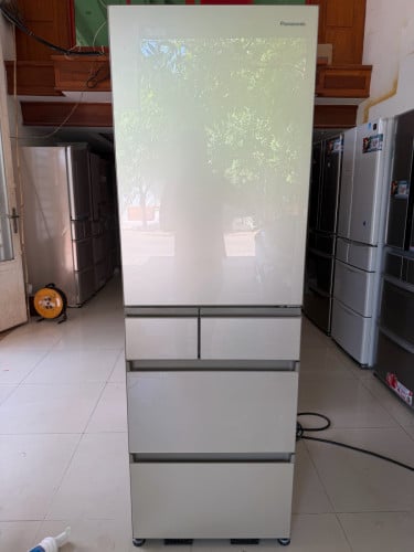 ទូទឹកកក ទ្វា5 ផ្ទៃមុខកញ្ចក់ VIP  ផលិតទឹកកក អនាម័យអូតូ  -មានកម្ពស់1.80m