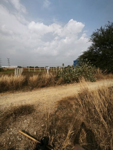 ដីលក់ ជិតភូមិ មានមនុស្សរស់នៅច្រើន $8000 ចរចា