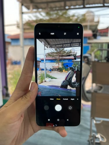 ទូរស័ព្ទ ស្អាត 99% ថ្មកាន់ខ្លាំង តម្លៃធូថ្លៃ RAM ធំ កាមេរ៉ាច្បាស់ Memory 128G មានអក្សរខ្មែរ