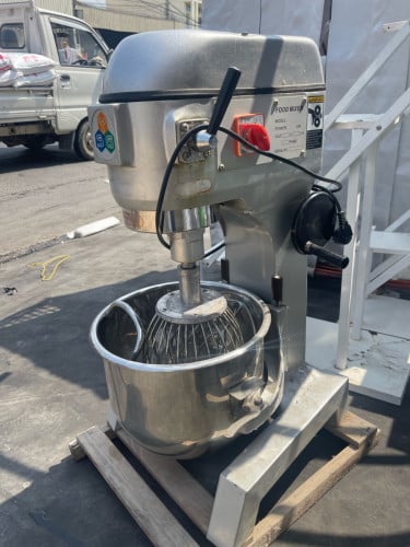 លក់​ម៉ាស៊ីន​វៃ​នំ​ Cake បន្ទាន់​