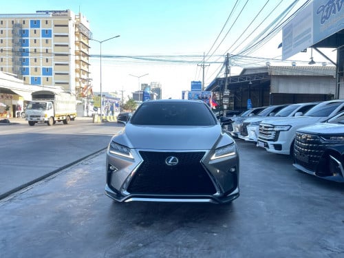 #Lexus Rx 300 F-Fport Full options •• 2019 ••• ម្ចាស់ដើមទិញថ្មី ខ្លាញ់គោ ១ ម្ចាស់ ( សោ 3គ្រាប់ )
