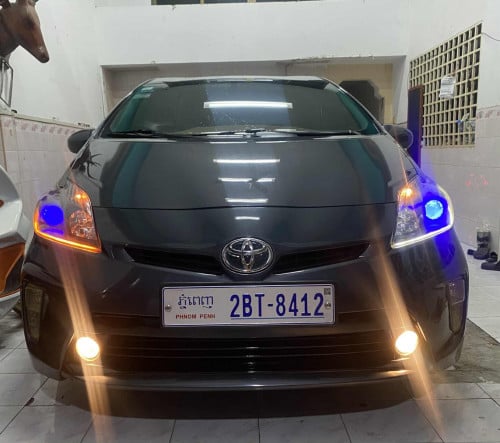 ឡានPriusឆាំ្ន2011