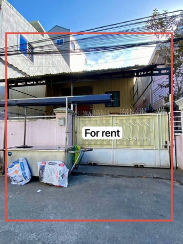 ផ្ទះសម្រាប់ជួល! នៅទឹកថ្លា ជិតផ្សារហេងលី   | Shop house for rent at Tek Thla near Hengly market