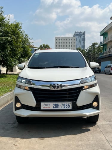 មហាសែនថ្មី Toyota Avenza 2020 ម្ចាស់ដេីម