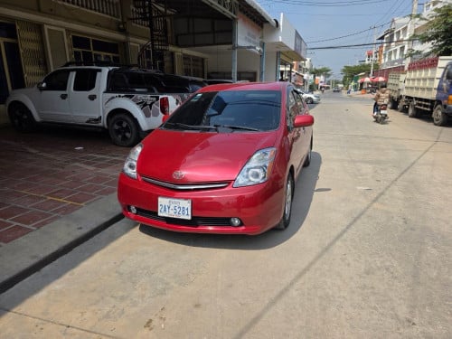 ឡានលក់ Toyota Prius 9500$