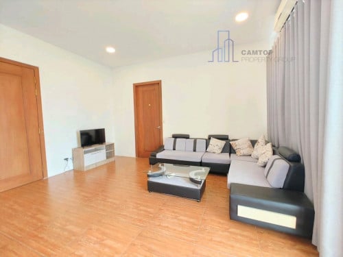 1 bedroom service apartment for rent with swimming Pool fo rent in Toul Kork area