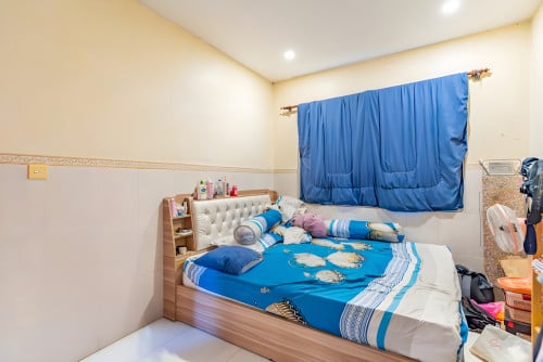 1 Bedroom Unrenovated Flat For Sale - Phsar Kandal 1 , Phnom Penh