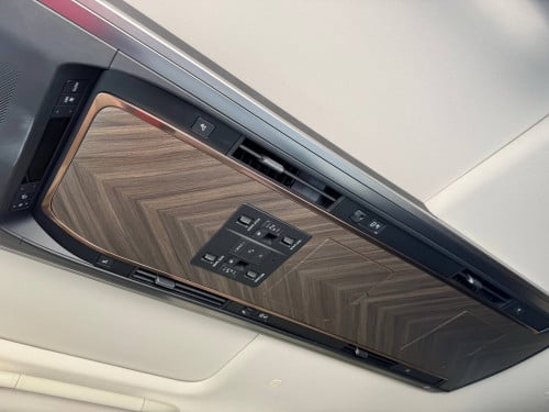 2025 Lexus LM350h(雷克薩斯 LM350H2025)
