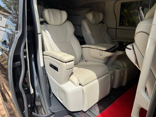 2025 Lexus LM350h(雷克薩斯 LM350H2025)