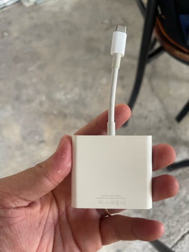 Apple USB-C Digital AV Multiport Adapter A1621 ដើម ប្រើម្តងរួច ស្ថានភាពល្អ + HDMI + USB