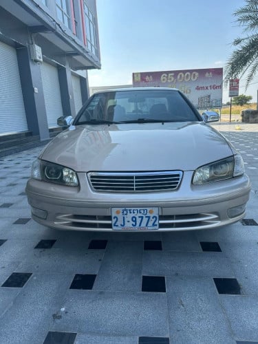 Camry 98 ឡានស្អាតអត់បុកប៉ះឯកសារគ្រប់