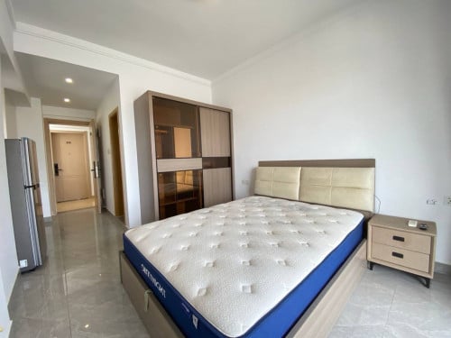 Condo for rent at riverside