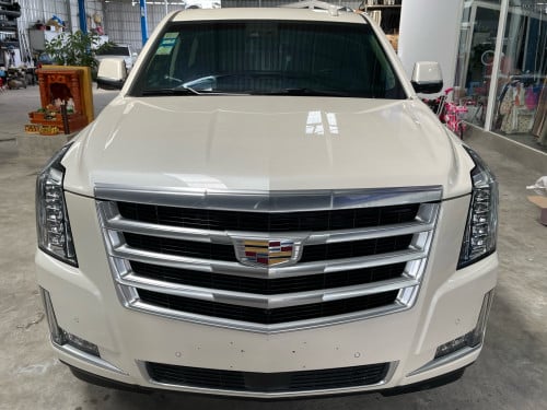 Escalated Caldillac 2015 តួវែង