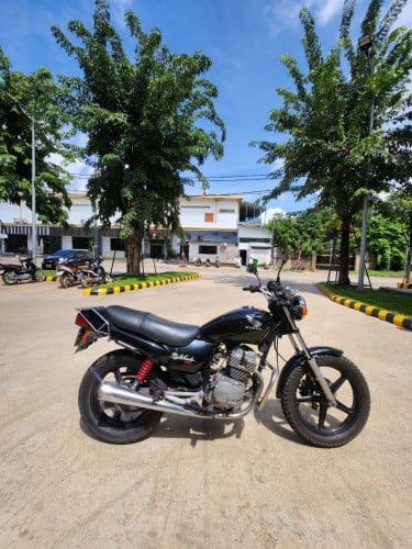 Honda Nightwak 02