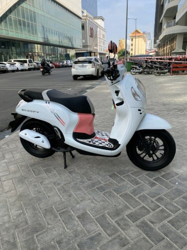Honda scoopy 2022