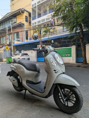 Honda Scoopy