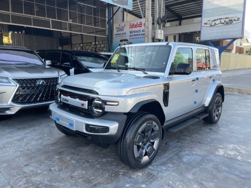 iCAR V23S 501km 4WD  Full Options• Version English Global Specs• មានកុងទ័រ និង រ៉ាដា• Camera 360